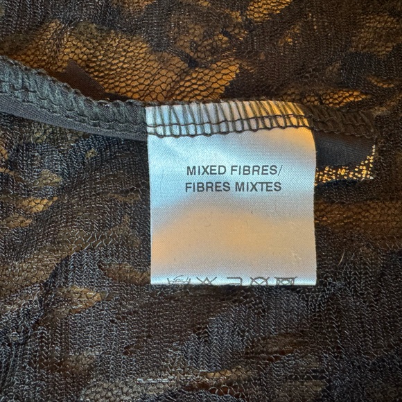 Urban Outfitters Trendy Sparkle & Fade Black Lace Low High Skirt Size L - Picture 11 of 12